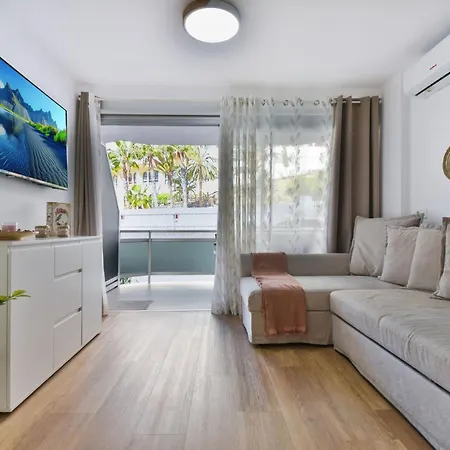 The Secret Of Elephant By Homestaygrancanaria Apartment *